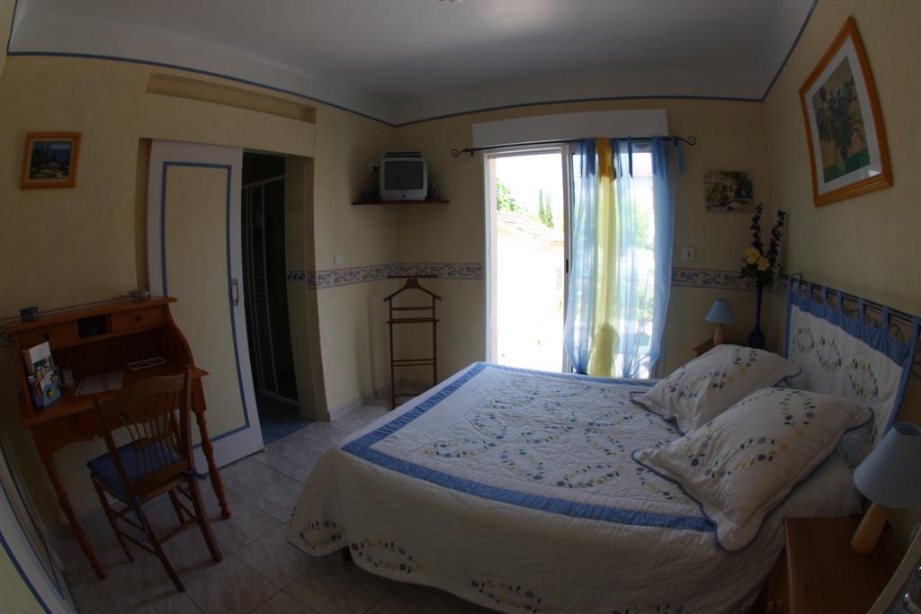 Les Tilleuls B&B Orange  Pokój zdjęcie